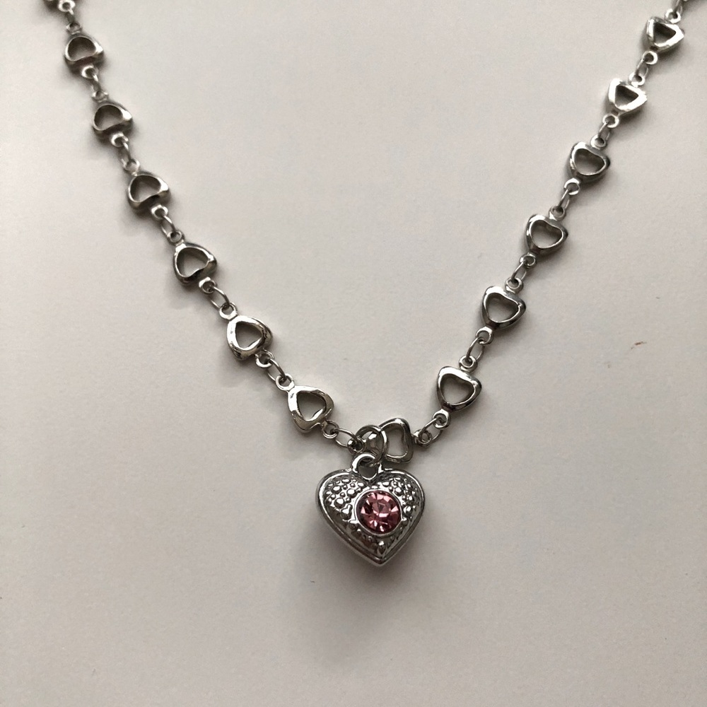 Brandy Melville Heart Pink Necklace